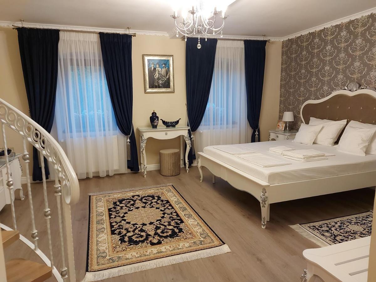 Conacul Poetilor Hotel Gura Râului Exterior foto